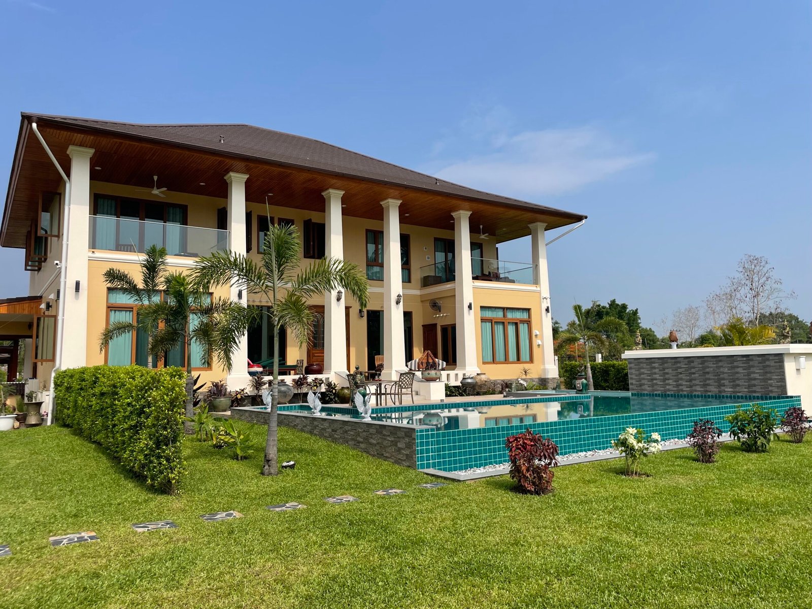Bruce & Nittaya House, Mae Rim