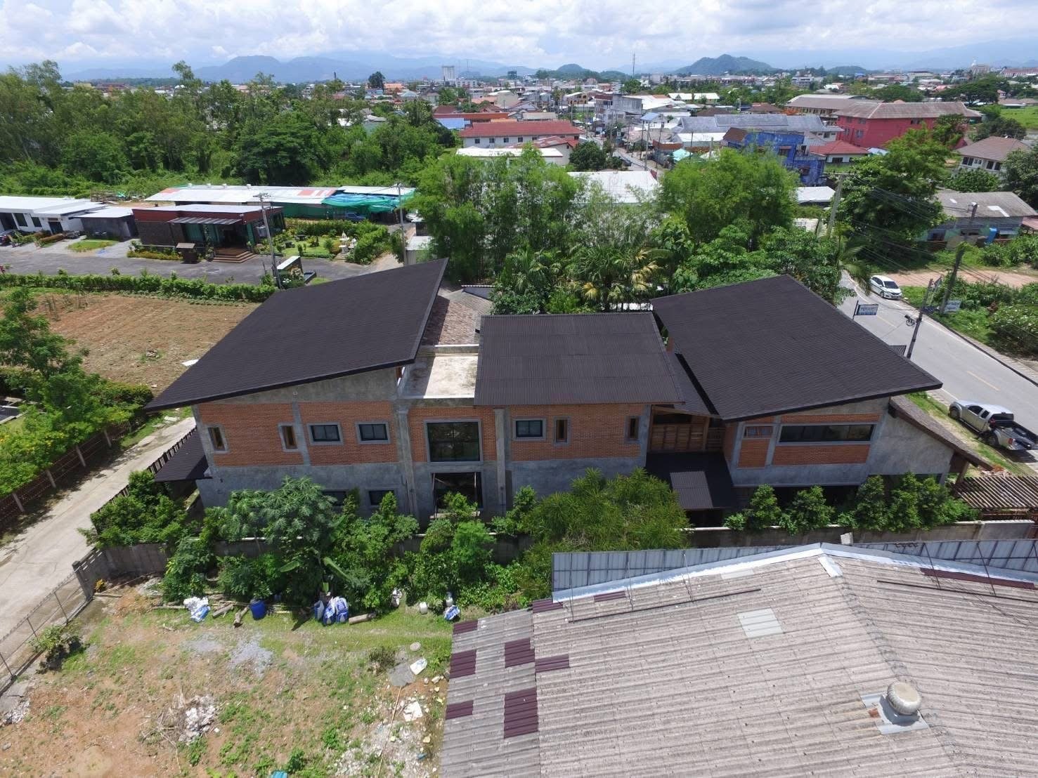 Project Design By Niwat Architects